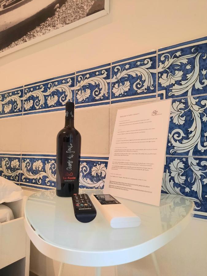Santi E Saraceni Rooms Salerno Dış mekan fotoğraf