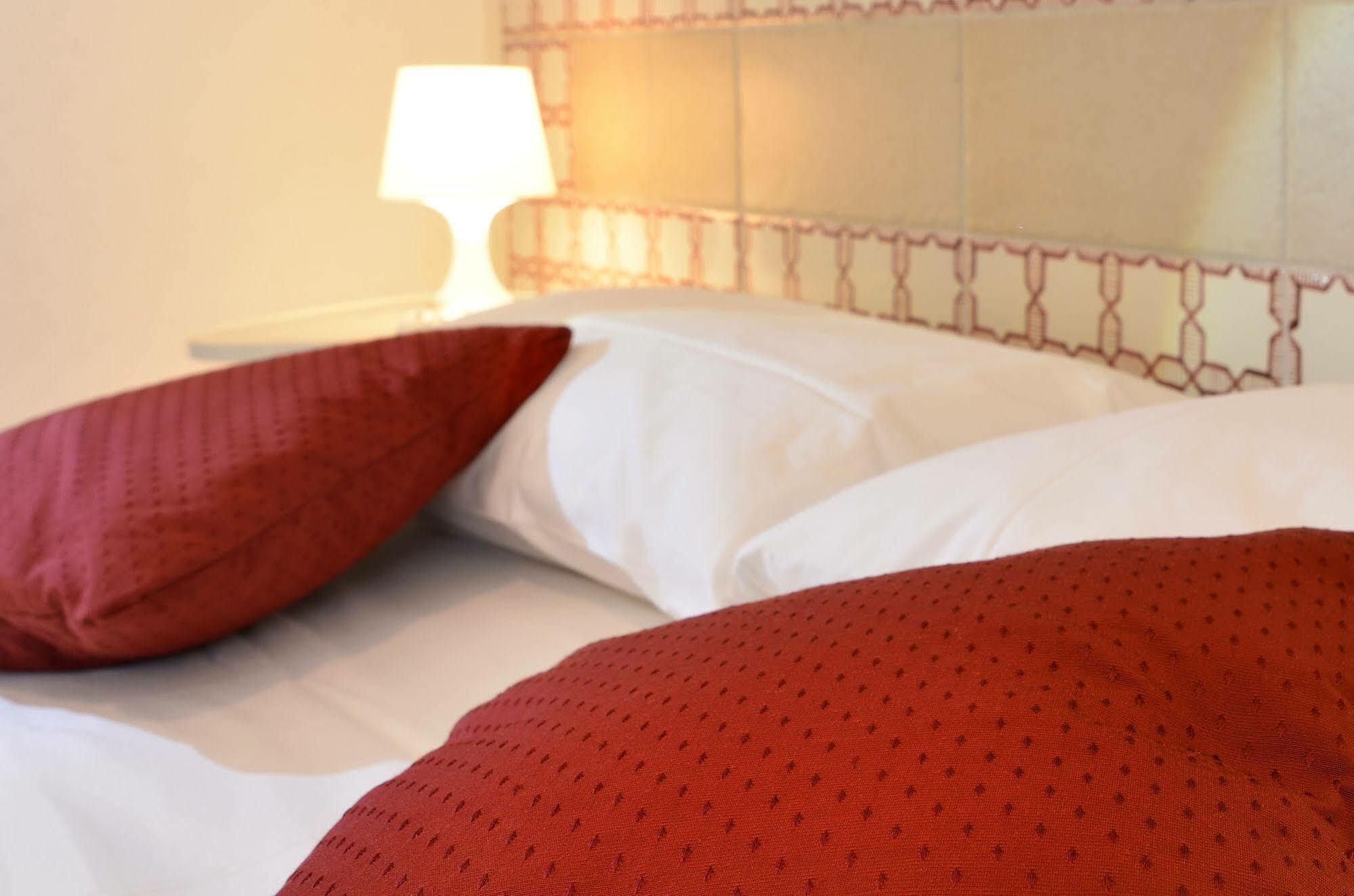 Santi E Saraceni Rooms Salerno Dış mekan fotoğraf